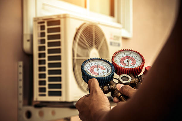 Professional Ac Installation technician working in Newport, RI
